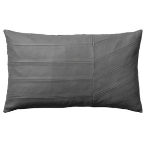 AYTM CORIA Pude 50x30 cm, Mørk Grå